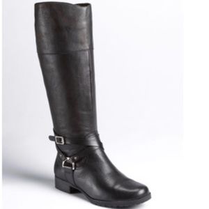 Never worn, brand new Ralph Lauren riding boot!!!